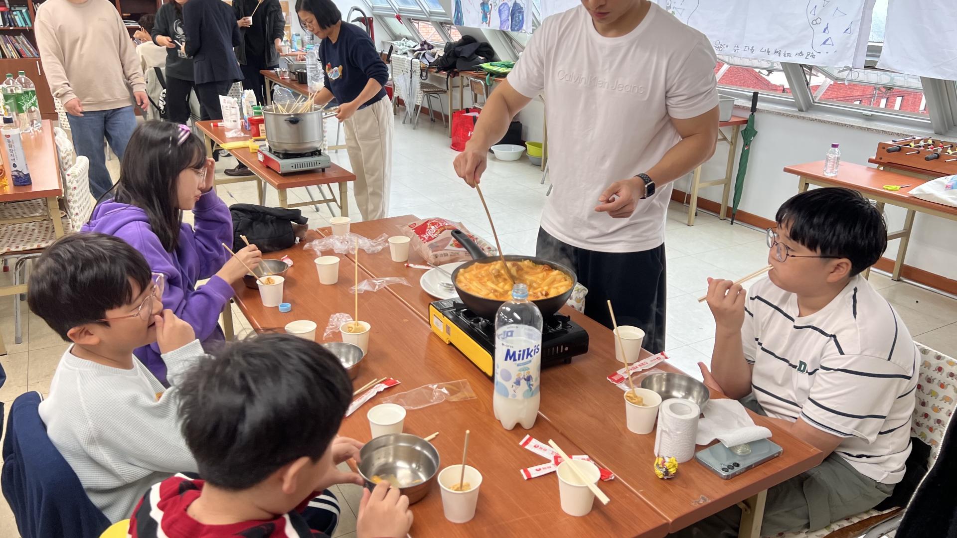 후암교회 초등부-2025.10.26 초등부&교회야놀자(3)-72953436138.jpg