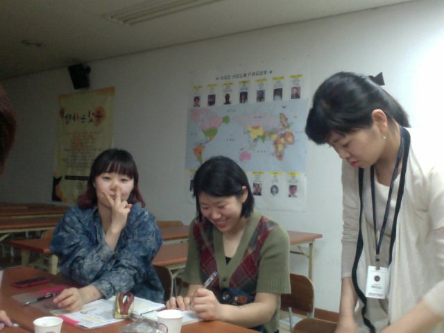 Photo on 2012-05-14 at 21.34.jpg : 20120514 영어 드라마팀 모임